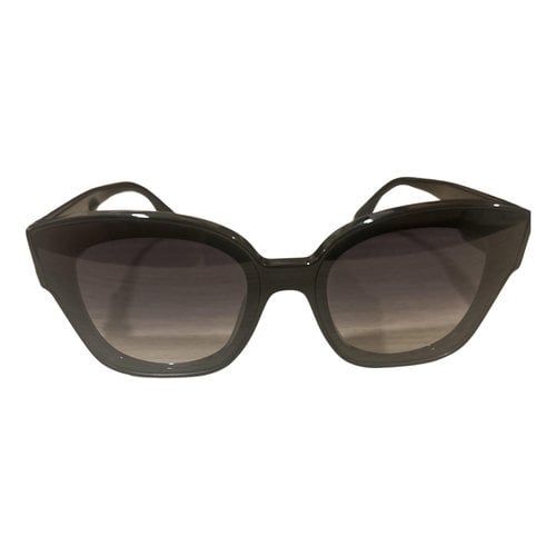 Pre-owned Fendi Oversized Sunglasses In Black