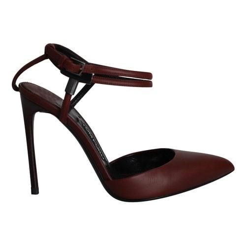 Pre-owned Tom Ford Leather Heels In Burgundy