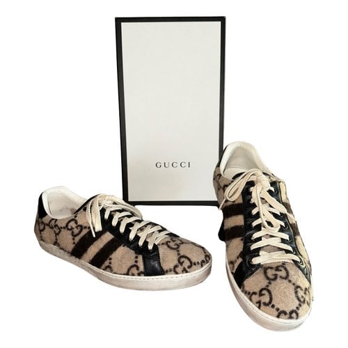 Pre-owned Gucci Ace Patent Leather Low Trainers In Brown