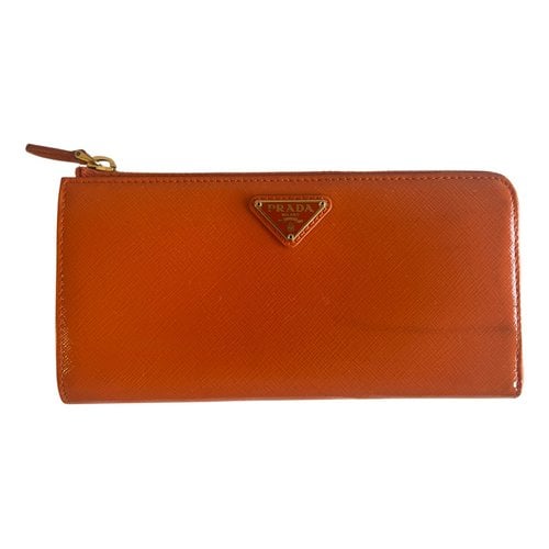 Pre-owned Prada Patent Leather Wallet In Orange
