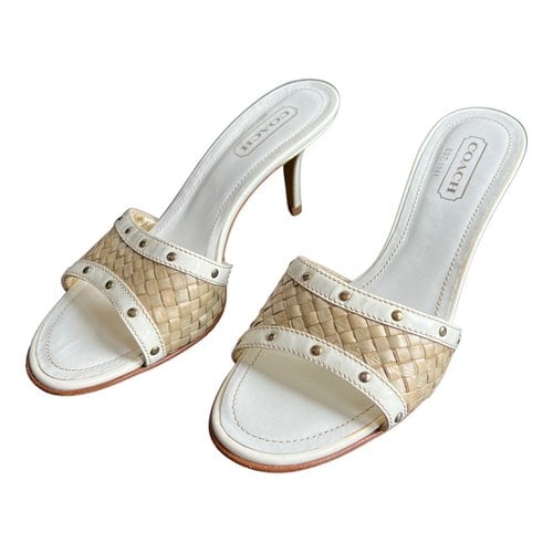Pre-owned Coach Leather Sandal In White