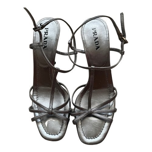 Pre-owned Prada Leather Sandal In Metallic