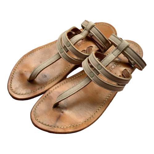 Pre-owned Kjacques Leather Sandal In Beige