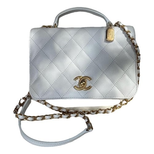 Pre-owned Chanel Timeless Classique Top Handle Leather Handbag In White