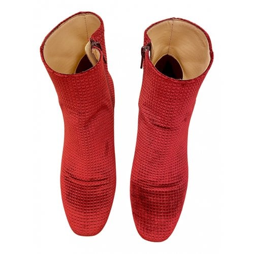 Pre-owned Trussardi Velvet Boots In Red