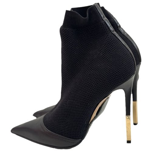 Pre-owned Balmain Cloth Ankle Boots In Black