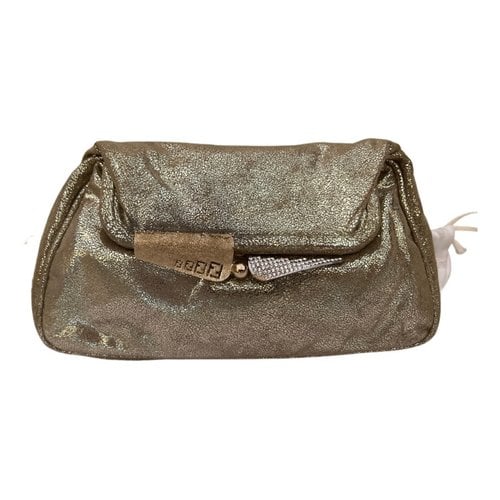 Pre-owned Fendi Leather Clutch Bag In Gold
