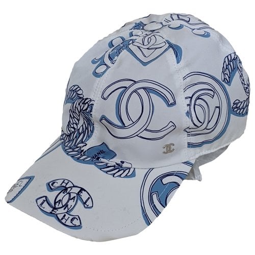 Pre-owned Chanel Cap In White