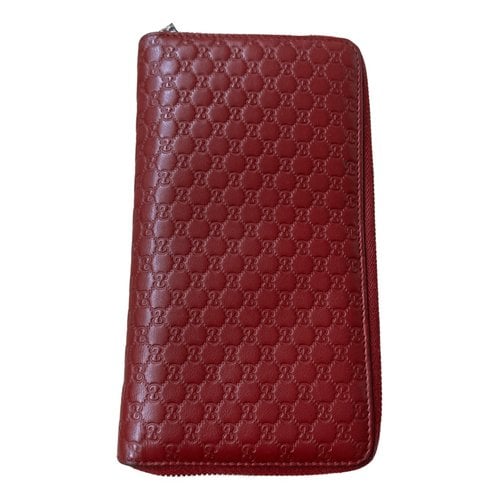 Pre-owned Gucci Leather Wallet In Red
