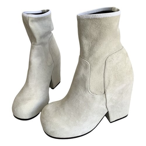 Pre-owned Random Identities Leather Boots In White
