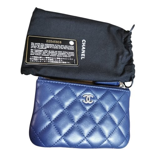 Pre-owned Chanel Timeless/classique Leather Purse In Navy