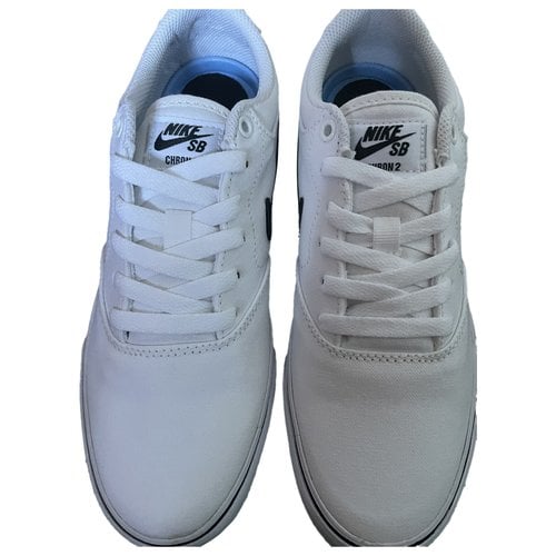 Pre-owned Nike Cloth Trainers In White