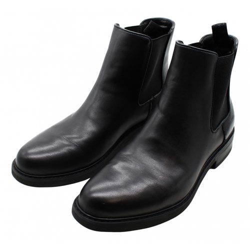 Pre-owned Calvin Klein Leather Boots In Black