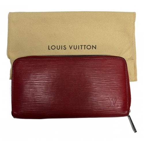 Pre-owned Louis Vuitton Zippy Leather Wallet In Red