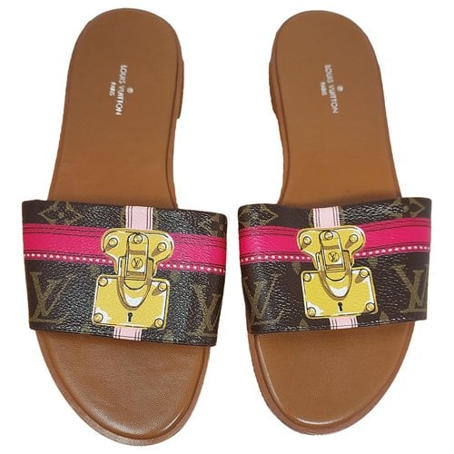 Pre-owned Louis Vuitton Lock It Leather Sandal In Brown