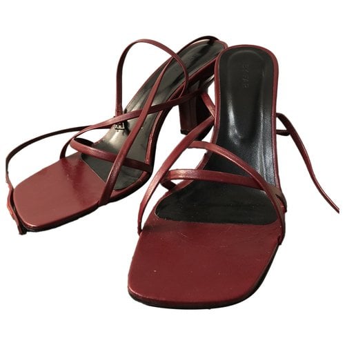Pre-owned By Far Leather Heels In Burgundy