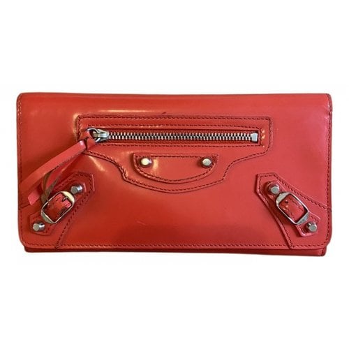 Pre-owned Balenciaga Patent Leather Wallet In Red