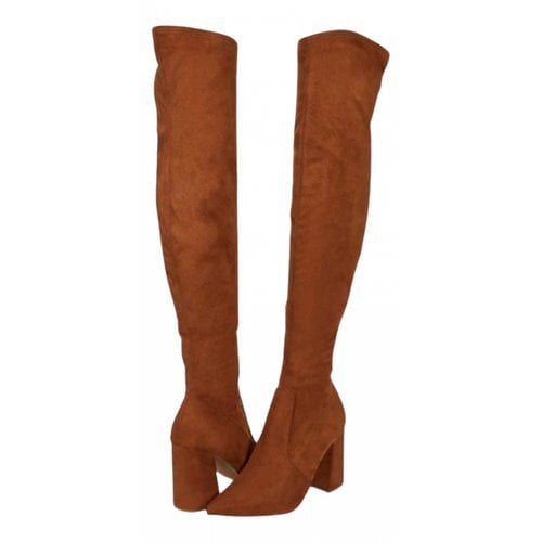 Pre-owned Steve Madden Boots In Brown