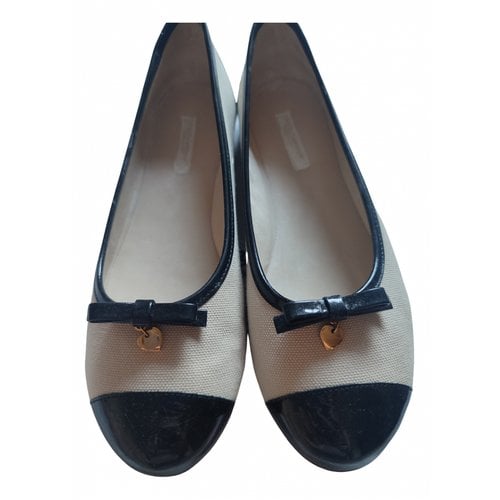 Pre-owned Dolce & Gabbana Cloth Ballet Flats In Beige