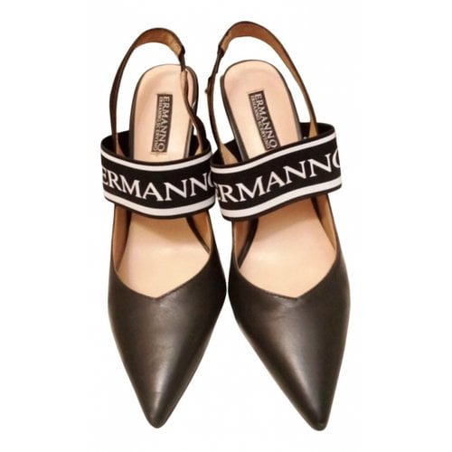 Pre-owned Ermanno Scervino Leather Heels In Black