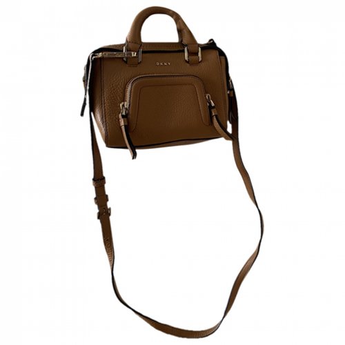 Pre-owned Dkny Leather Crossbody Bag In Camel