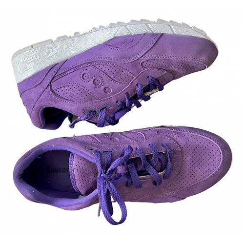 Pre-owned Saucony Low Trainers In Purple