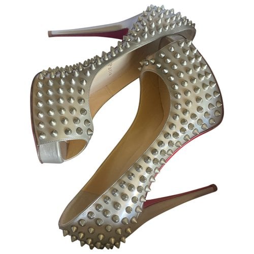 Pre-owned Christian Louboutin Nosy Spikes Patent Leather Heels In Gold