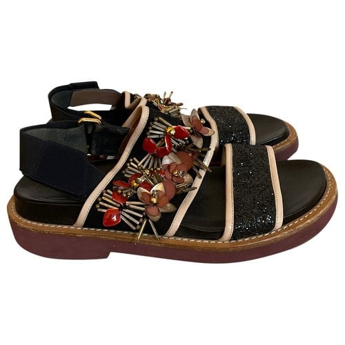 Pre-owned Marni Fussbett Leather Sandal In Multicolour