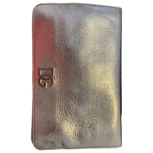 Pre-owned Dolce & Gabbana Leather Clutch Bag In Silver