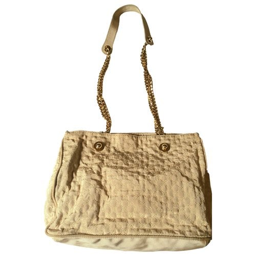 Pre-owned Gucci Cloth Clutch Bag In Gold