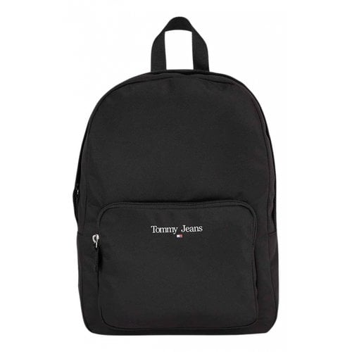 Pre-owned Tommy Hilfiger Backpack In Black