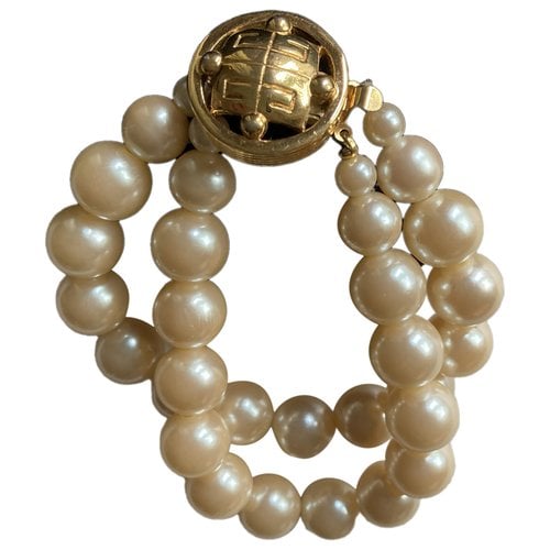 Pre-owned Givenchy Pearl Bracelet In Other