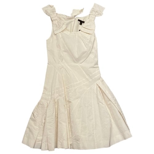 Pre-owned Louis Vuitton Silk Mid-length Dress In Ecru