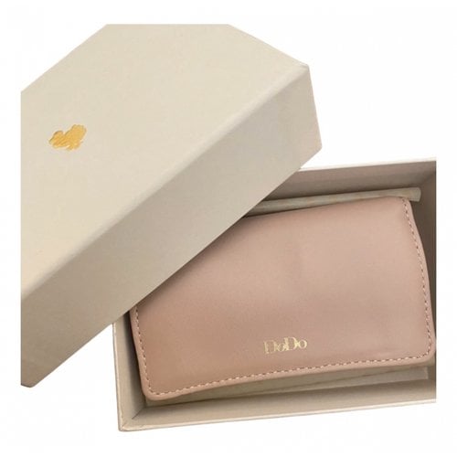 Pre-owned Dodo Clutch In Pink