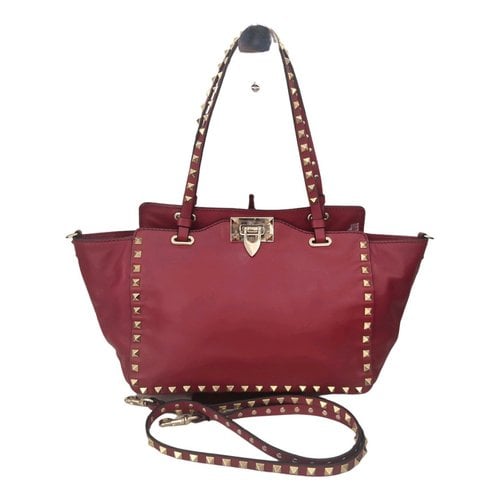 Pre-owned Valentino Garavani Micro Rockstud Leather Handbag In Red