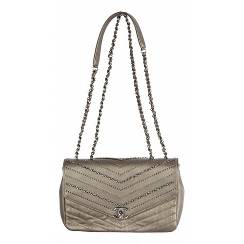 Pre-owned Chanel Leather Handbag In Metallic