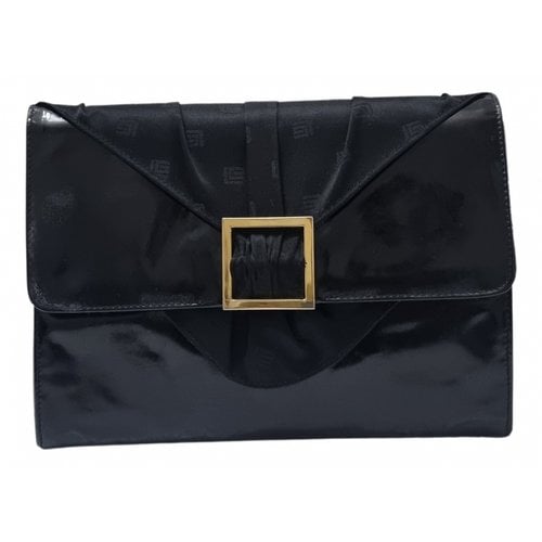 Pre-owned Guy Laroche Patent Leather Clutch Bag In Black