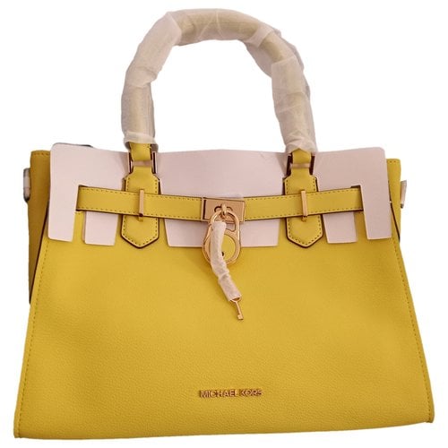 Pre-owned Michael Kors Leather Handbag In Yellow