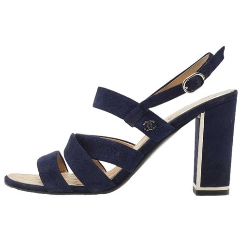 Pre-owned Chanel Sandal In Navy