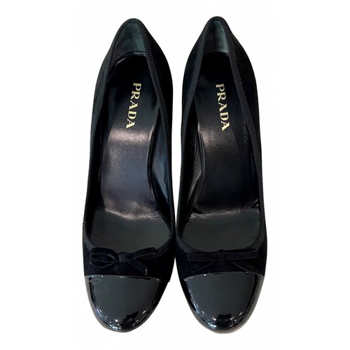Pre-owned Prada Heels In Black