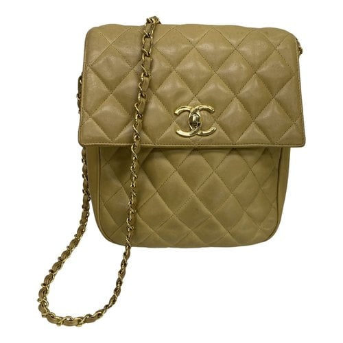 Pre-owned Chanel Leather Handbag In Yellow