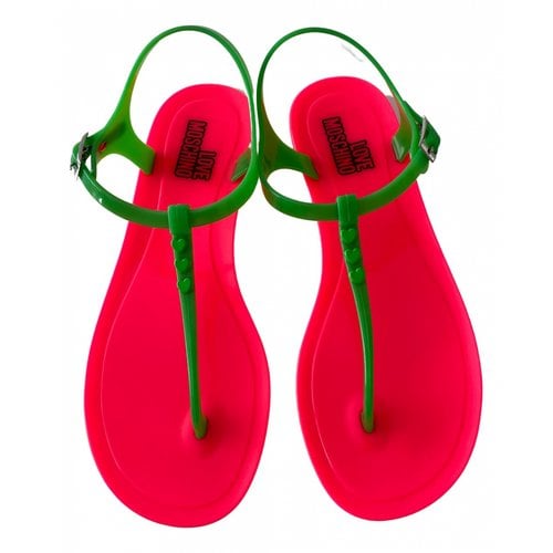 Pre-owned Moschino Love Flip Flops In Pink