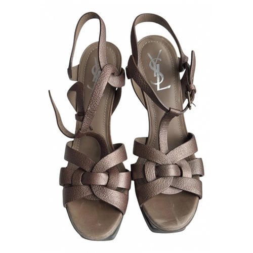 Pre-owned Saint Laurent Leather Sandal In Beige