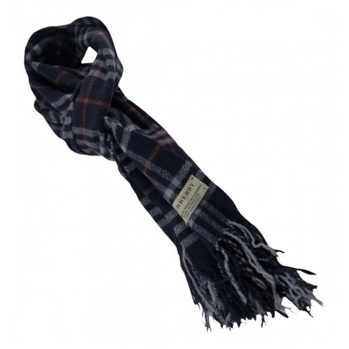 Pre-owned Burberry Wool Scarf In Navy