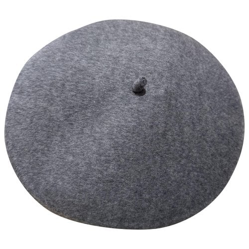 Pre-owned Dior Cashmere Beret In Grey
