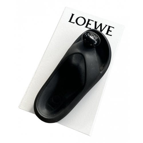 Pre-owned Loewe Foam Flip Flops In Black