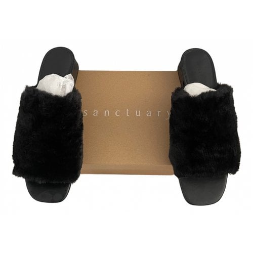 Pre-owned Sanctuary Faux Fur Sandal In Black