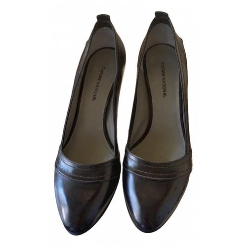 Pre-owned Costume National Leather Heels In Black