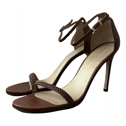 Pre-owned Stuart Weitzman Leather Sandals In Camel