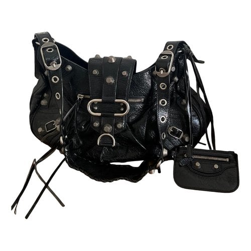 Pre-owned Balenciaga Le Cagole Leather Handbag In Black